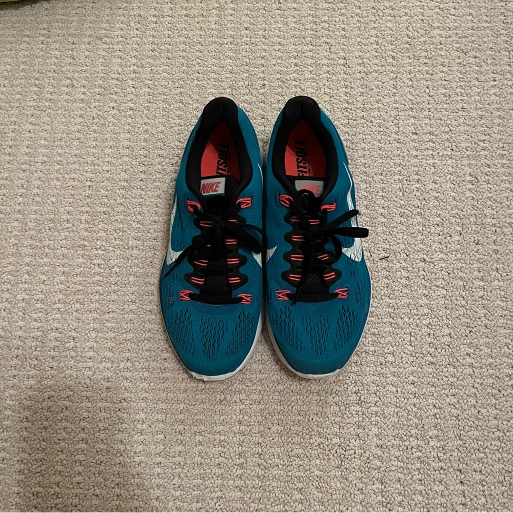 Nike Blue and Black Sneakers Athletic Low-Top